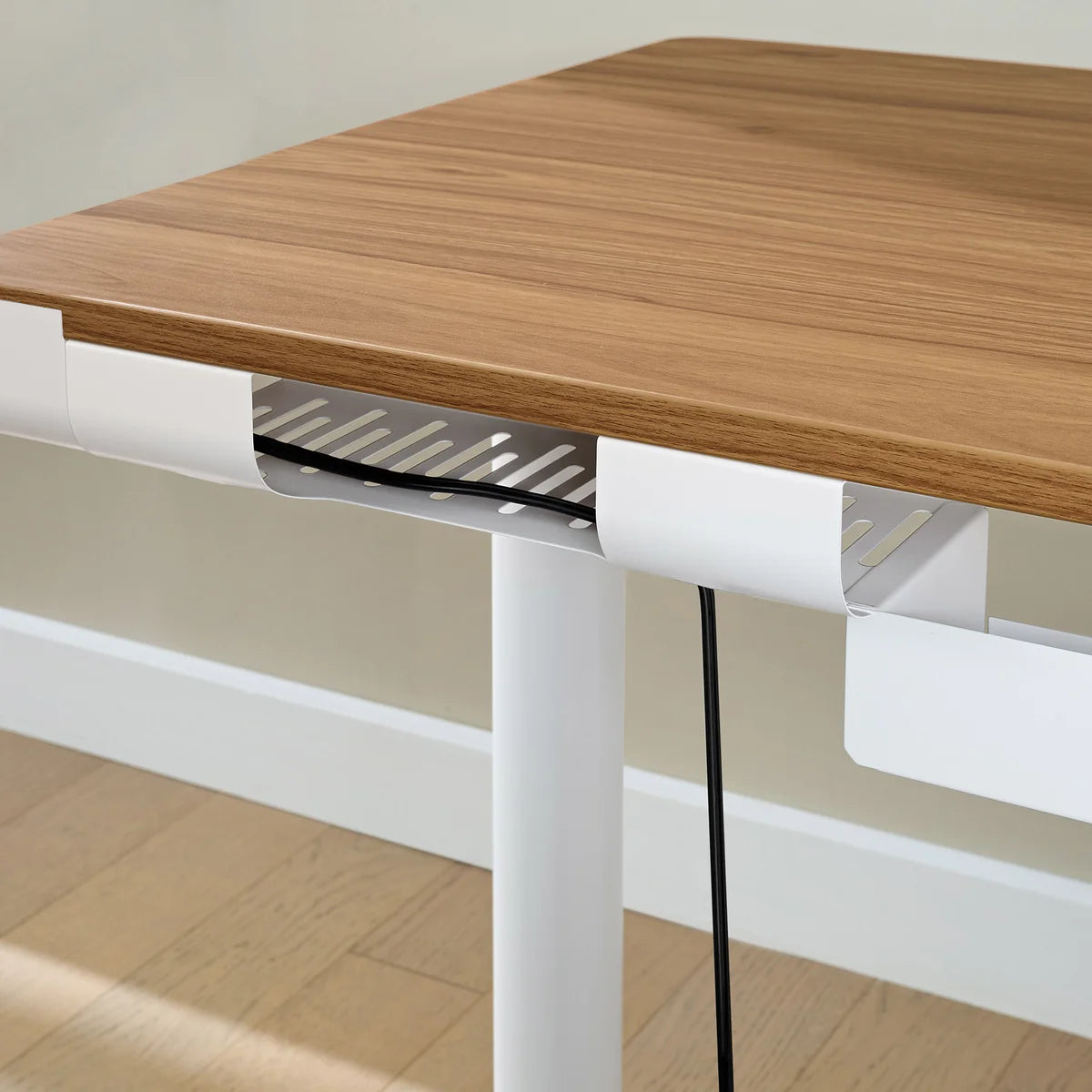 Nico Case 119.9 cm (47.2 in.) Height Adjustable Lift Desk