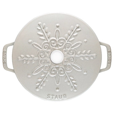 STAUB Winter Essential 3.75qt Oven with Snowflake Lid