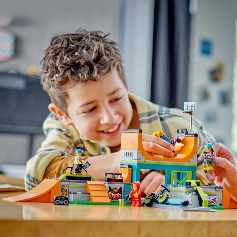 LEGO City Street Skate Park