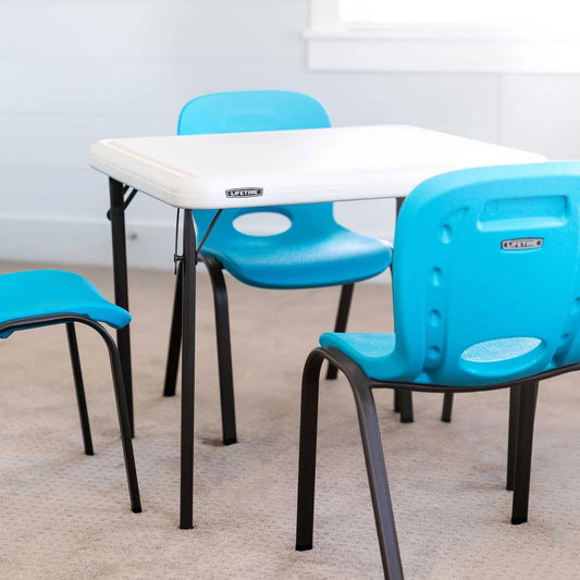 Table carrée pour enfants Lifetime Essential 61 cm (24 po)