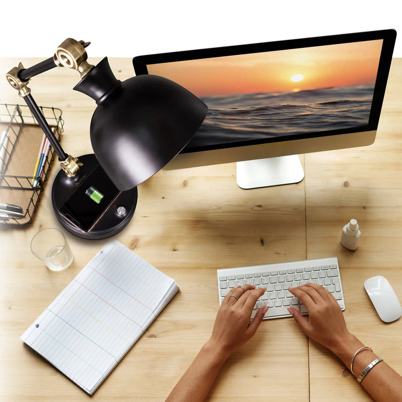 Lampe de bureau LED à chargement sans fil OttLite 